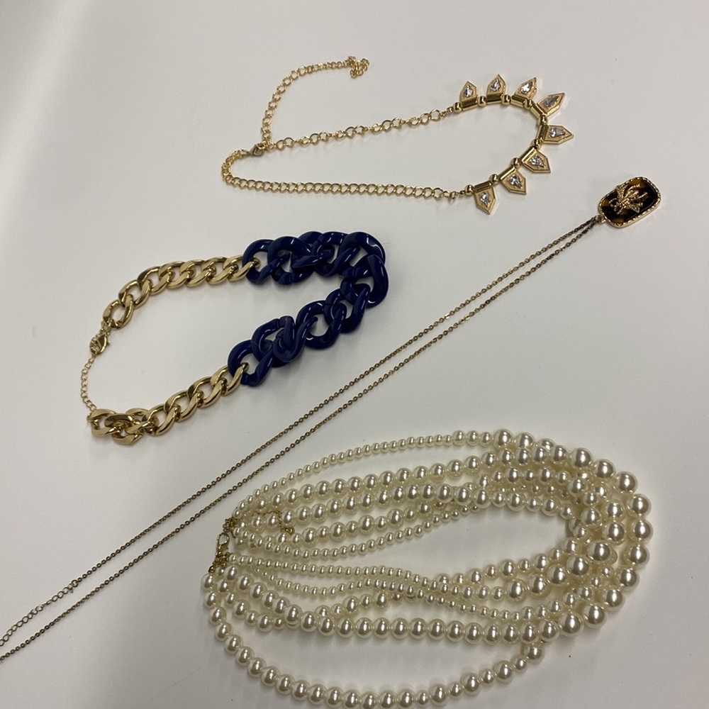 Necklaces - Picture 6 of 6